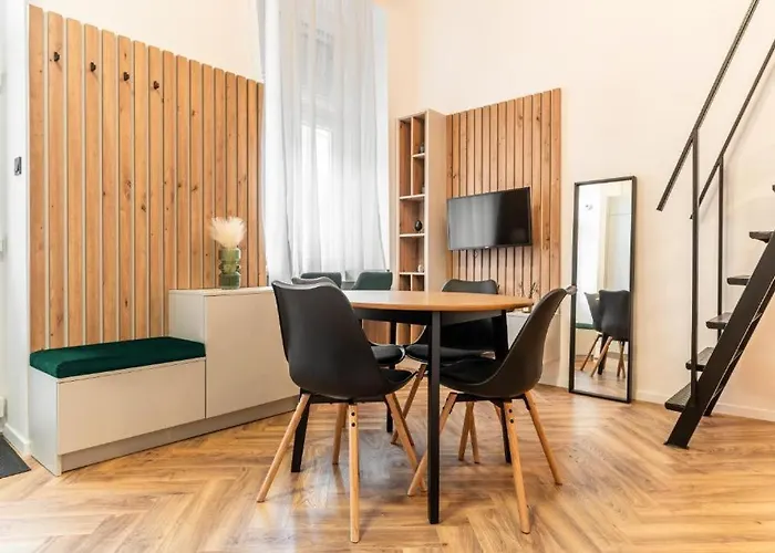 Downtown Dream By Stlcz Budapesta