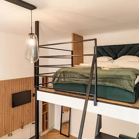 Apartment Downtown Dream By Stlcz *