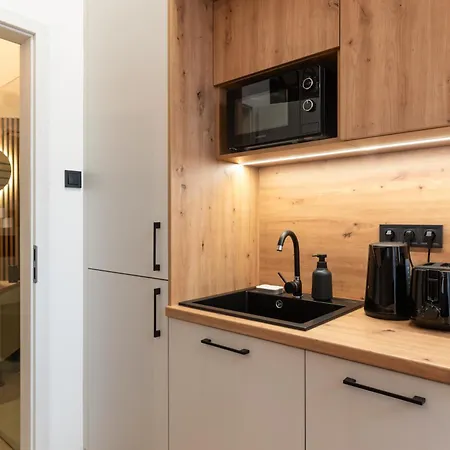 Downtown Dream By Stlcz Budapest